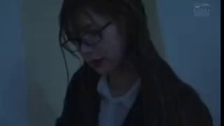 这样香艳可口的肉肉美女服务员冲动啊